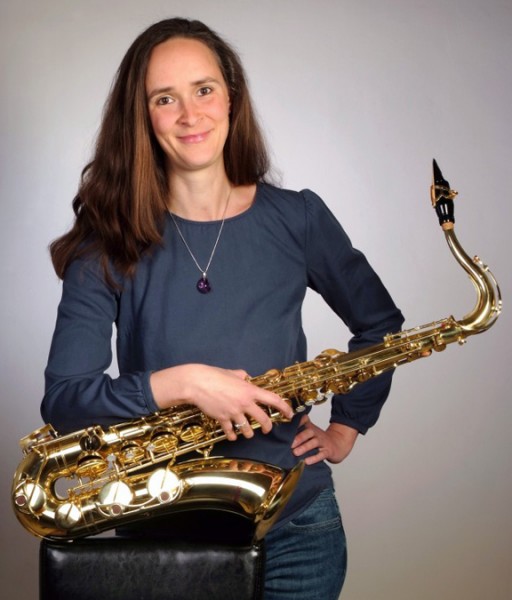 Cathrin Wenzel: Saxophon-Klänge über dem Hanf-Labyrinth